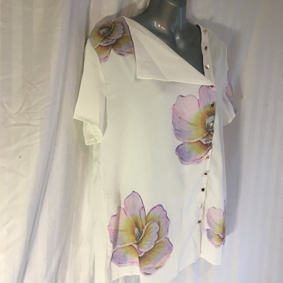 MissLook Womens Button Floral Print Light Blouse Top Sz Med White Floral Flower - Picture 9 of 13